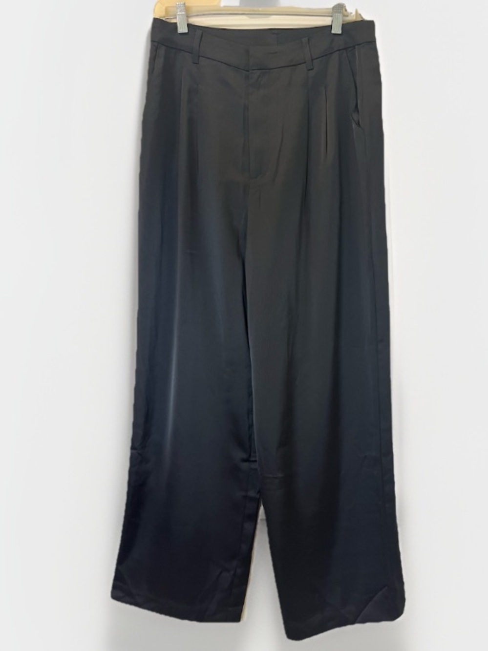 Wayf Satin Wide Leg Pleated Trouser Pants Black Size Large